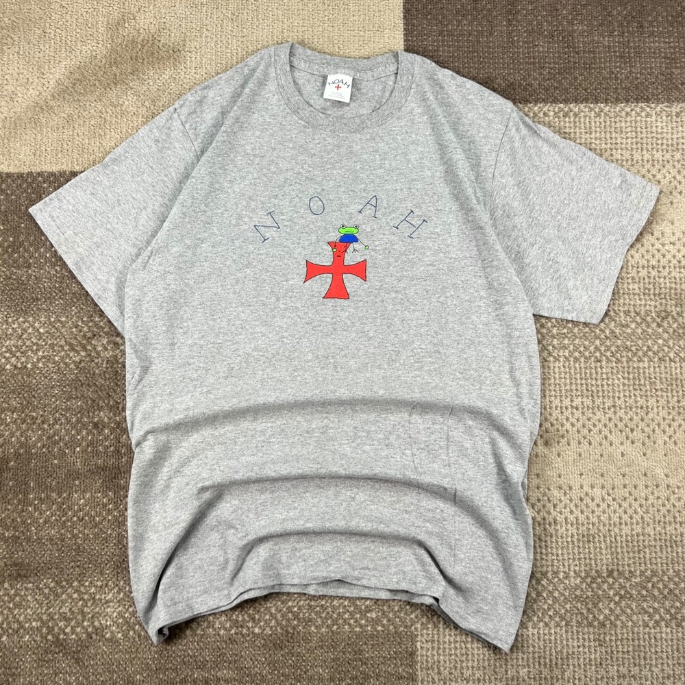 Noah x Frog Skateboards Graphic T-Shirt Gray Mens Short Sleeve Cross Logo Tee